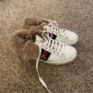 Gucci Ace sneaker with fur 36.5